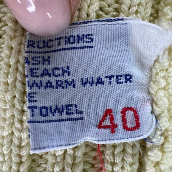 VINTAGE Alan Paine Yellow Sweater Cable Knit Crew Neck Raglan Sleeve Size Large - Picture 9 of 10